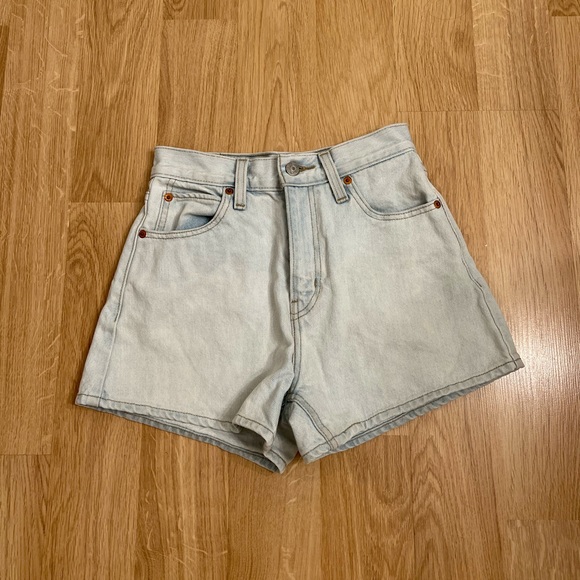 Levi's Pants - Levi’s High Loose Short